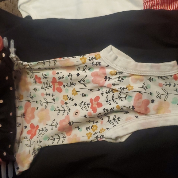 Onesies - Picture 3 of 6